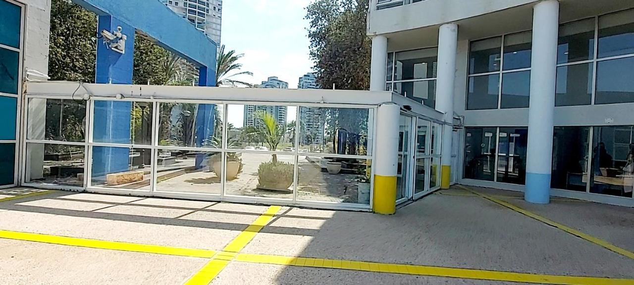 מלון דירות על הים בת ים 39 エクステリア 写真